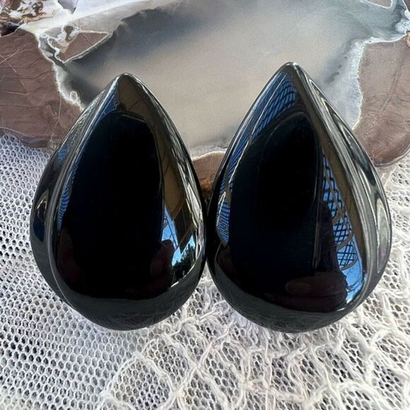 Vintage Napier Large Black Lucite Sculptured Teardrop Earrings - Picture 2 of 9
